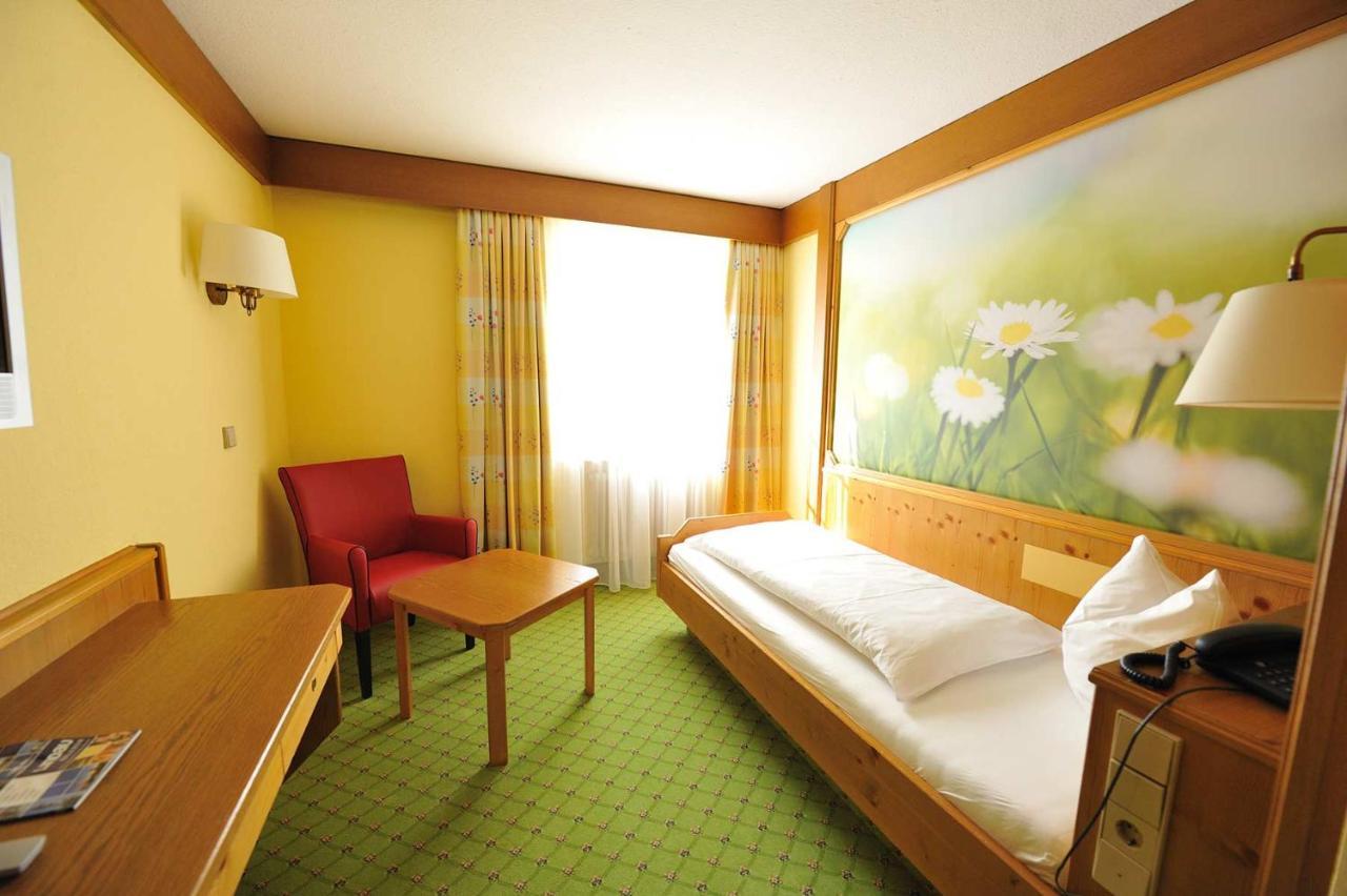 לינדאו Hotel Gasthof Stift מראה חיצוני תמונה